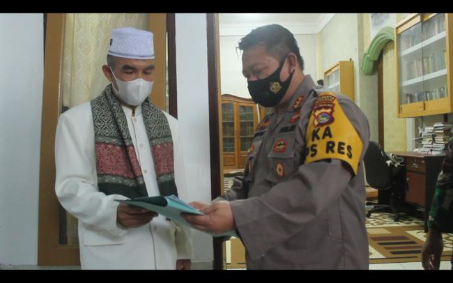 Kapolresta dan Dandim Sosialisasikan Maklumat Kapolri